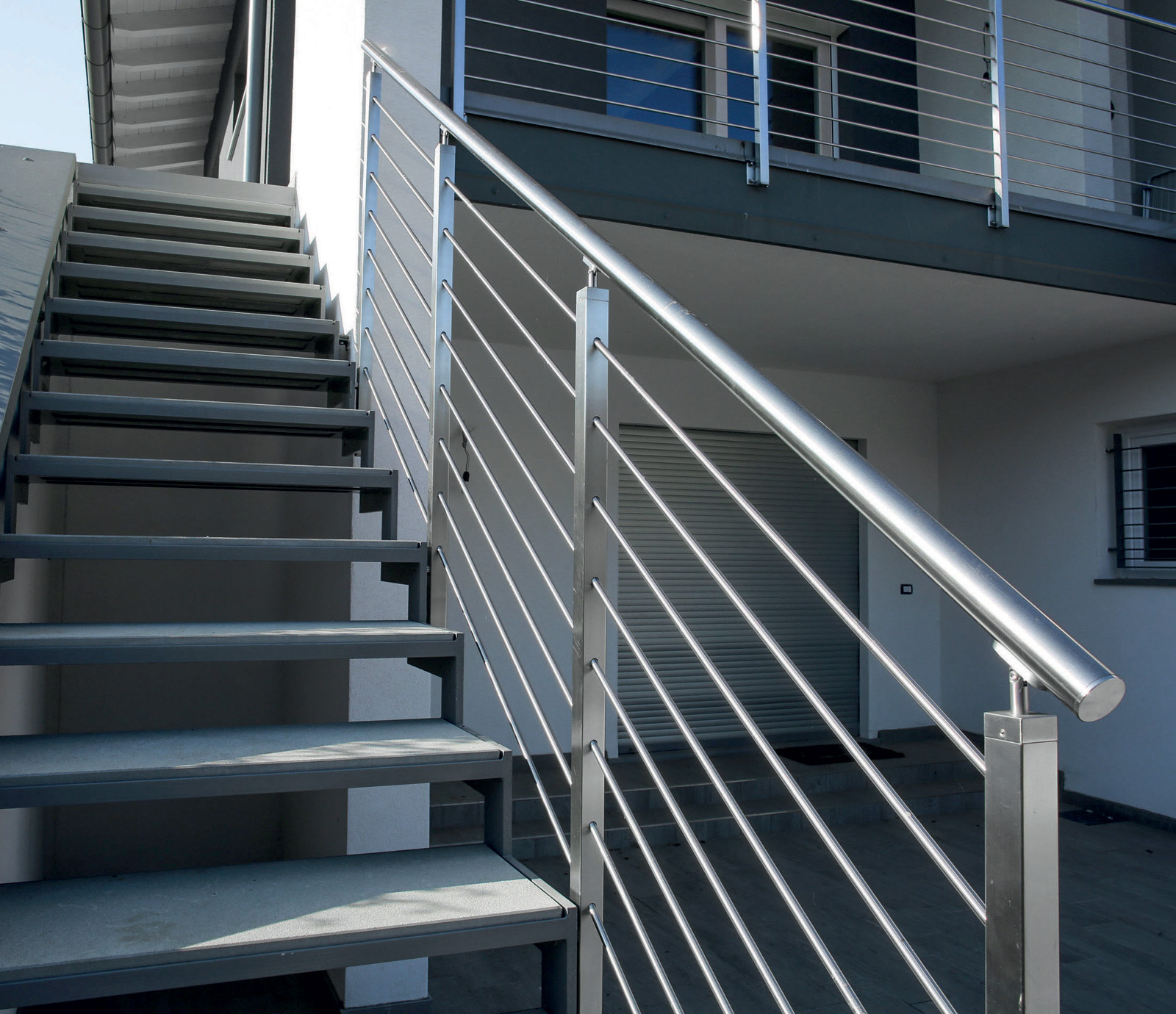 TRENTO - Stainless Steel Railing with Tube Square Baluster