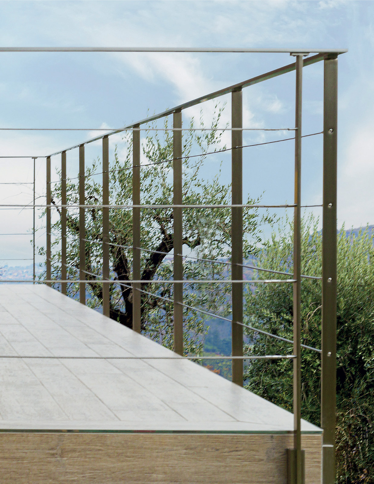 SIENA - Stainless Steel Railing with 40x12 mm Flat Baluster